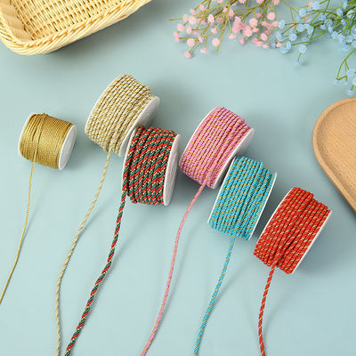 3 Stränge 2 mm-10 mm Polyester-Nylon-Seil Gold-Gitter für das Armband gemischt