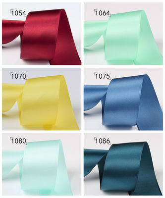 25 mm Doppelgesichts-Satinenband aus Polyester für Bekleidungszubehör