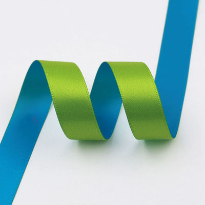 Doppelfarbiges Polyesterband Roll Rose Blau 25mm Satin Polyband