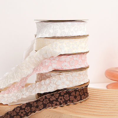 Aufgestellte Blumenspitzen 25 mm Polyester Champagner Spitzenband