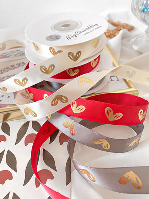 16mm Herzmuster Goldfolie Druckband für Geschenkverpackung und Dekoration