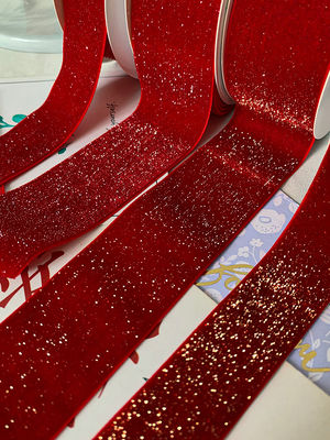 Glänzendes Glitter Samtband 6mm-38mm tiefrotes Samtband Weich