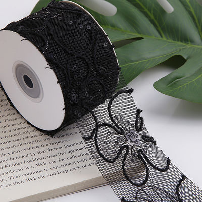 50 mm Scheinholz-Polyester-Gitterband mit Floral Jacquard-Band