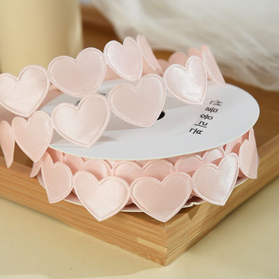 1.5cm*9m 2.5cm*9m Herzform Valentinstag Polyester Geschenkband Für Luxus Geschenkverpackung