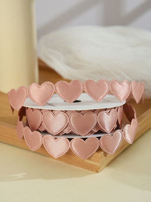 1.5cm*9m 2.5cm*9m Herzform Valentinstag Polyester Geschenkband Für Luxus Geschenkverpackung